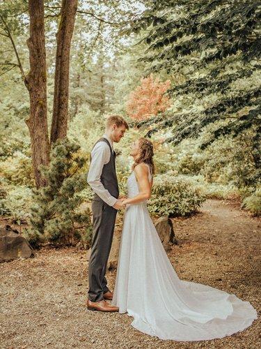 mobile - carousel-hero-element image-1