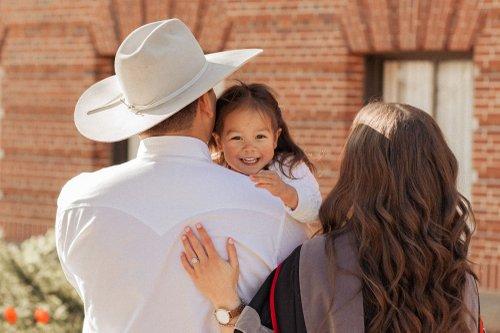 mobile - carousel-hero-element image-8