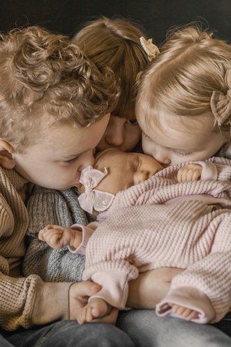 mobile - carousel-hero-element image-16