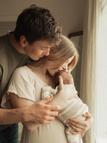 mobile - carousel-hero-element image-7